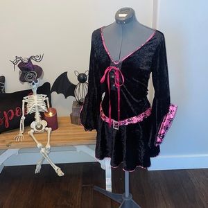 Women’s Witch Costume Sz Small👻💕